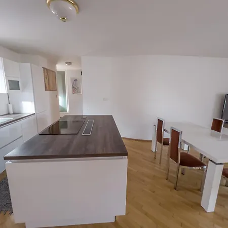 Apartament By The River Ljubljana *
